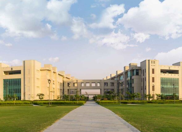 Shiv Nadar University